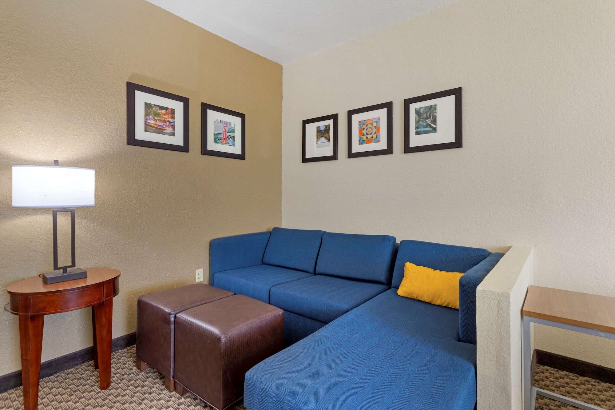 Comfort Inn & Suites Near Six Flags & Medical Center Σαν Αντόνιο Εξωτερικό φωτογραφία